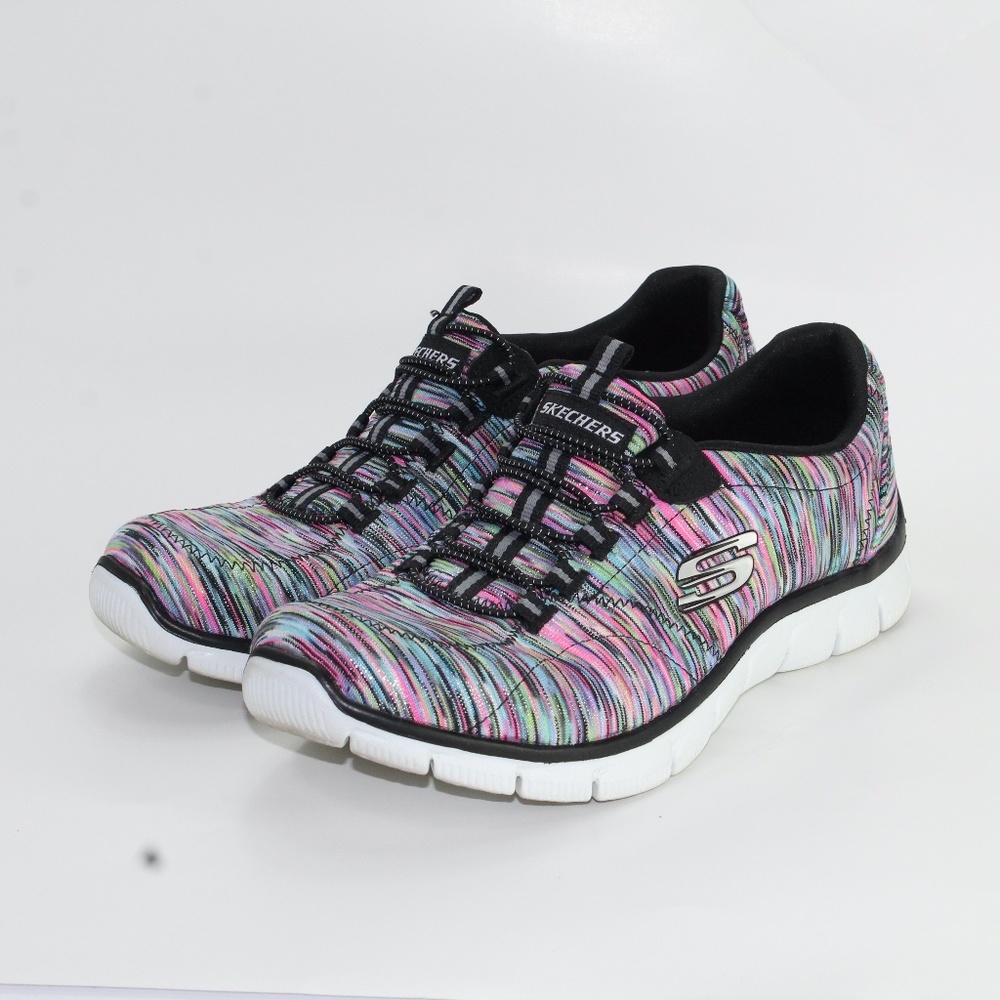 Skechers Relaxed Fit shoes. Size 7.5